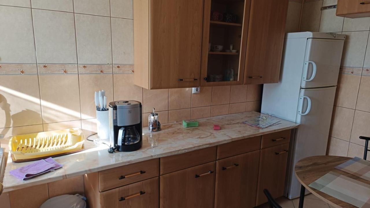 Apartament Marly Cathedral Gura Humorului Buitenkant foto